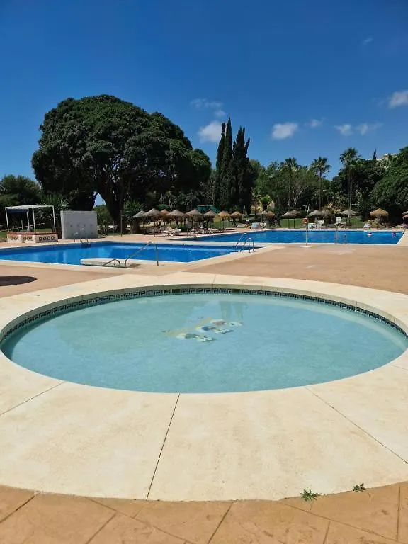 Apartamento Iris Home Pool And Garden Benalmádena