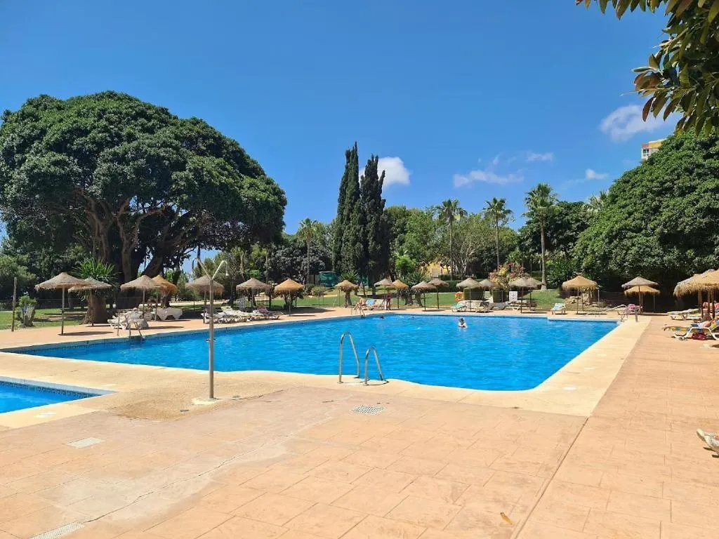 Apartamento Iris Home Pool And Garden Benalmádena